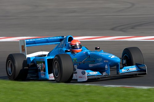 Nederlander wint met Benetton Formule1 op Spa-Francorchamps